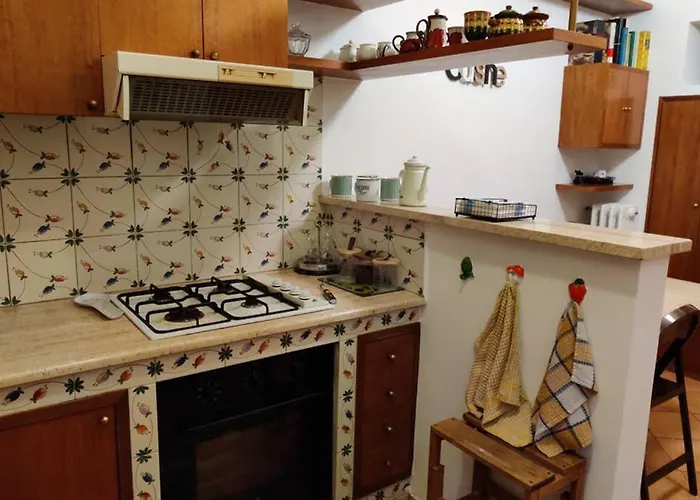 Lanza Tomasi Apartment - Centre