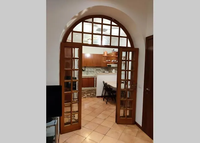 Lanza Tomasi Apartment - Centre
